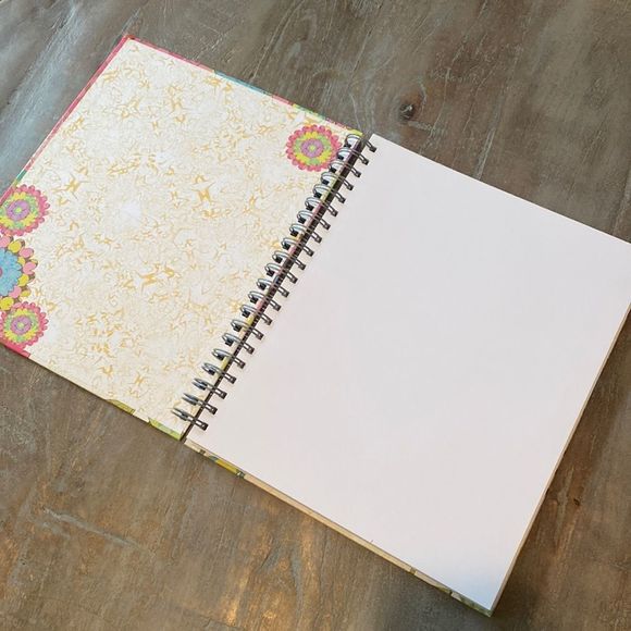 Floral Spiral Sketchbook - Picture 2 of 3